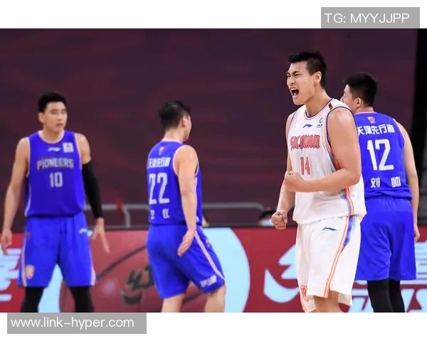 四川五粮金樽迎战广东球队争夺篮球赛季荣耀与胜利 四川五粮金樽迎战广东球队争夺篮球赛季荣耀与胜利