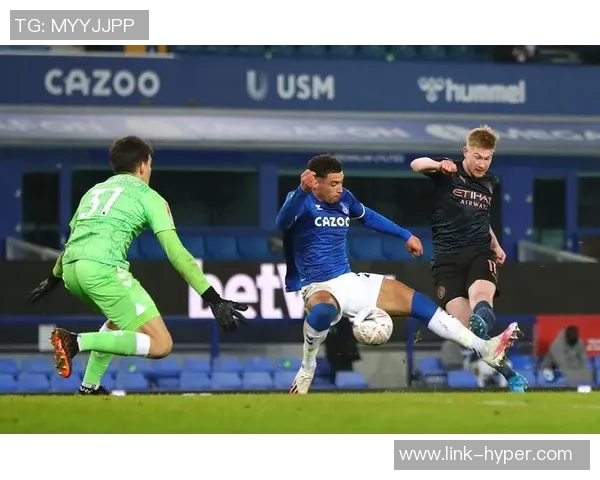 曼城与莱斯特城足球比赛后赛季总结与未来展望 曼城与莱斯特城足球比赛后赛季总结与未来展望