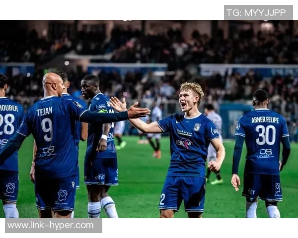 7场6好评！敦刻尔克vs布洛涅，法乙一场激战，怎么拿捏对手？