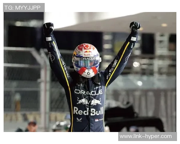 扎克-布朗：维斯塔潘过度强硬 他在与汉密尔顿的对立中显着越界了